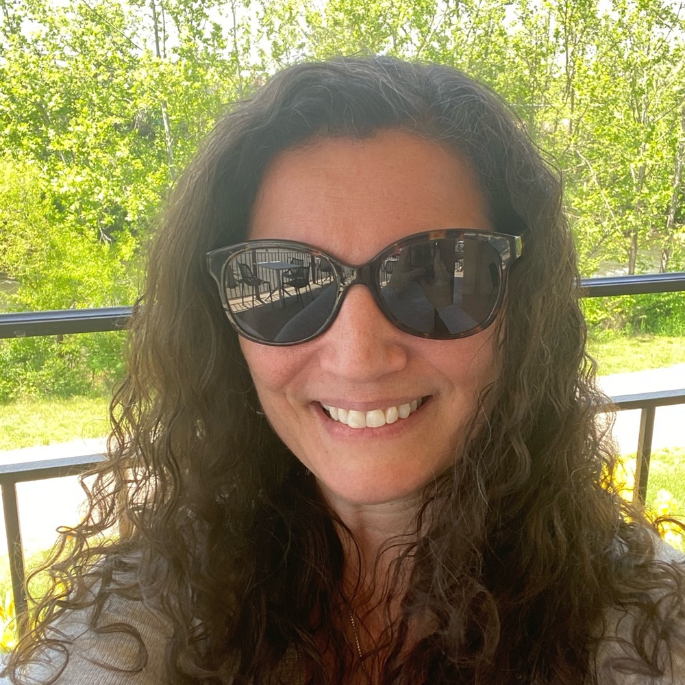 Meet your Posher, Marci